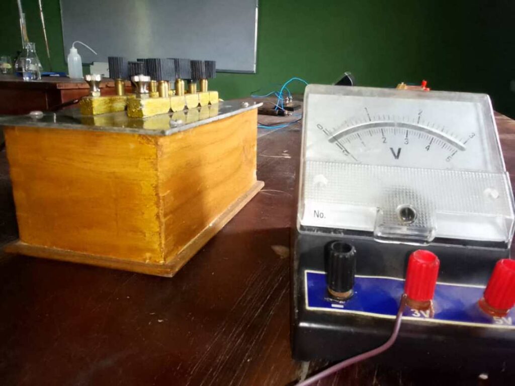 Physics Practical Laboratory